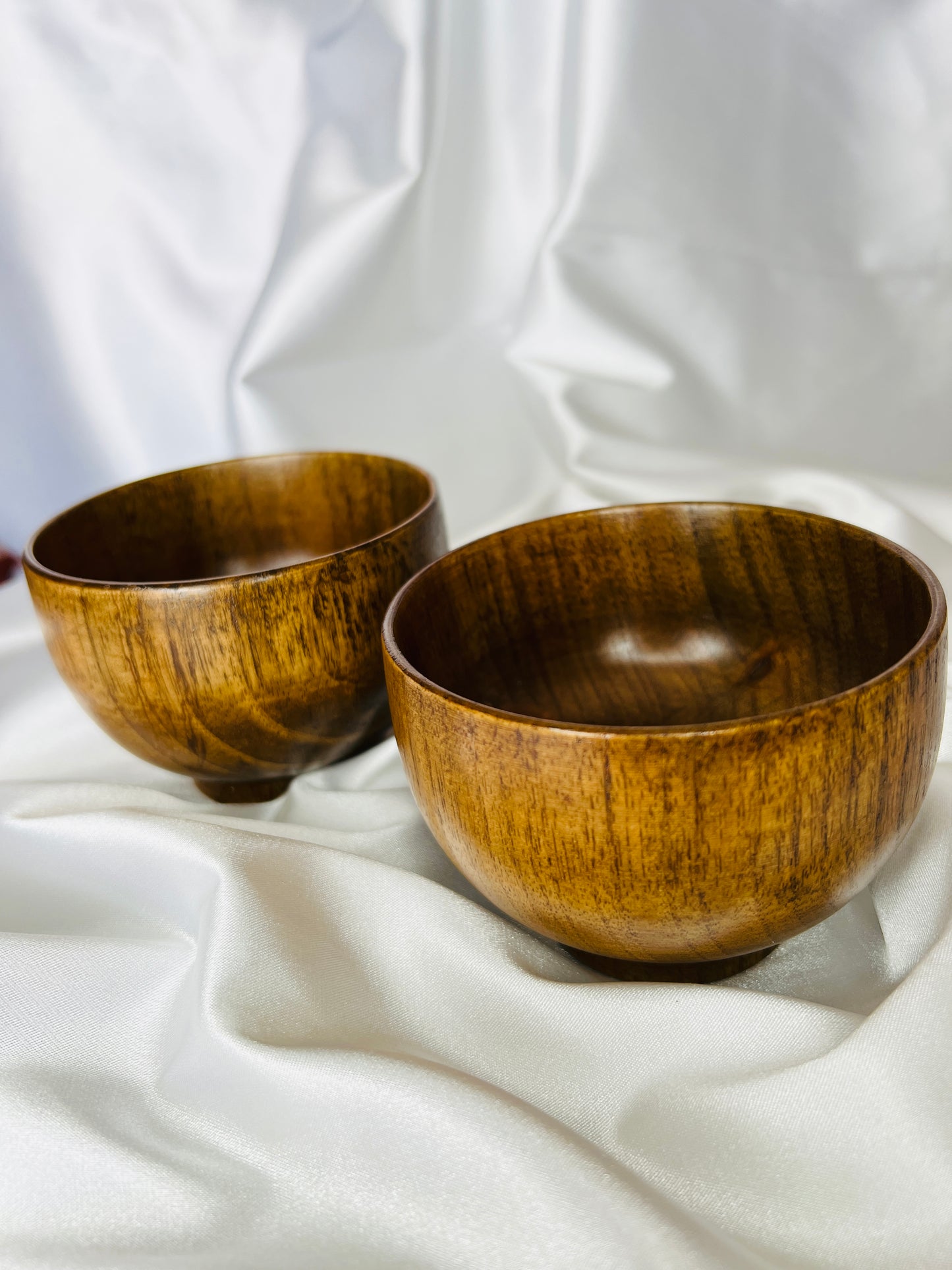 Wooden mixing bowl